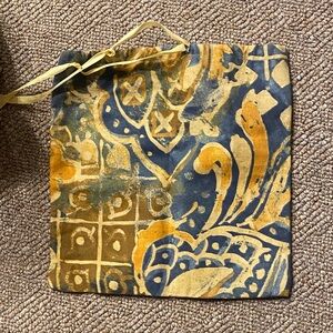 Vintage Patterned Drawstring Bag